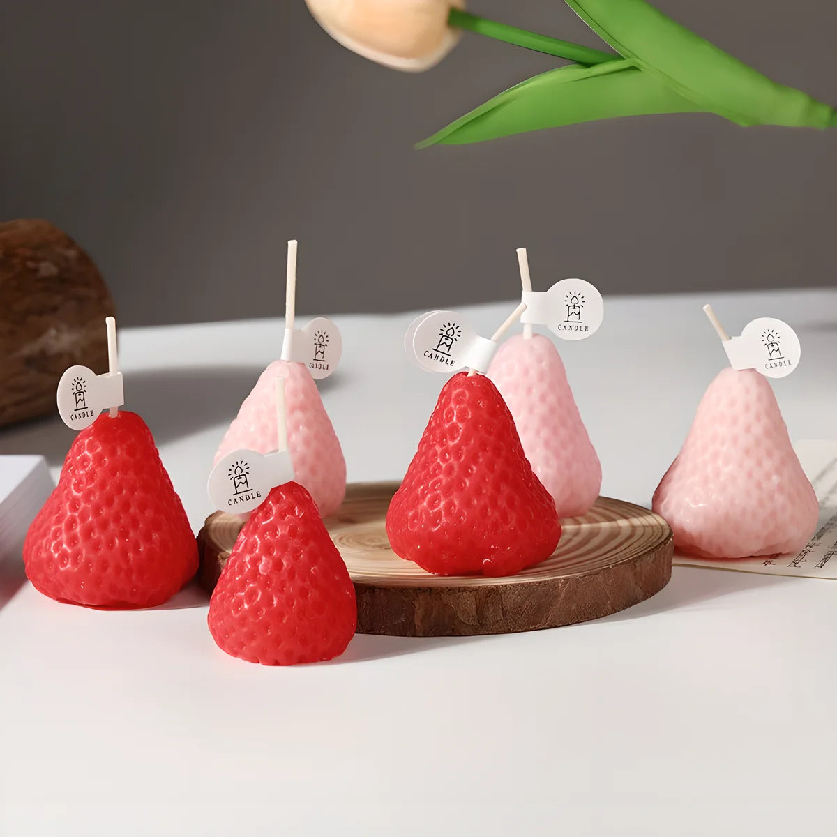 🍓 Lot de 4 Mini Bougies Fraise Parfumées – Douceur fruitée & déco tendance !